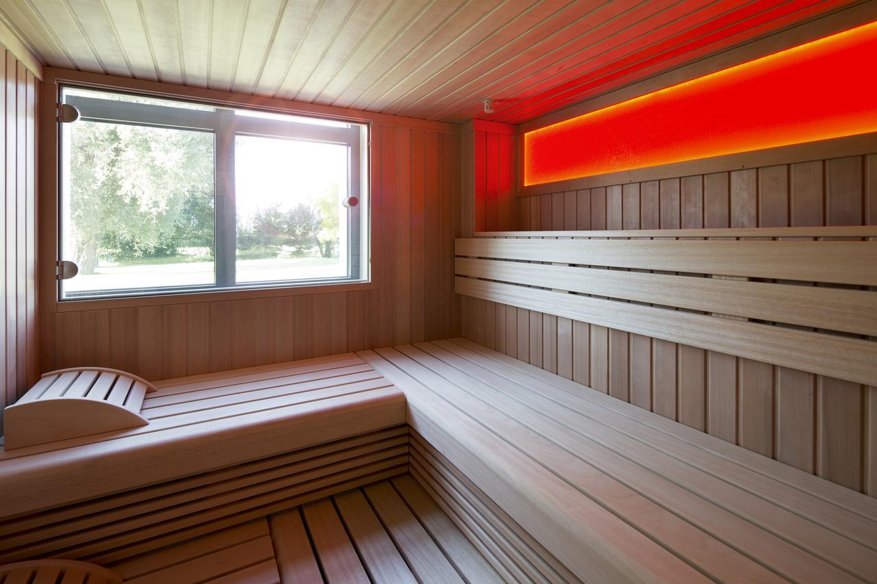 ホテル Paulinenhof Belzig エクステリア 写真